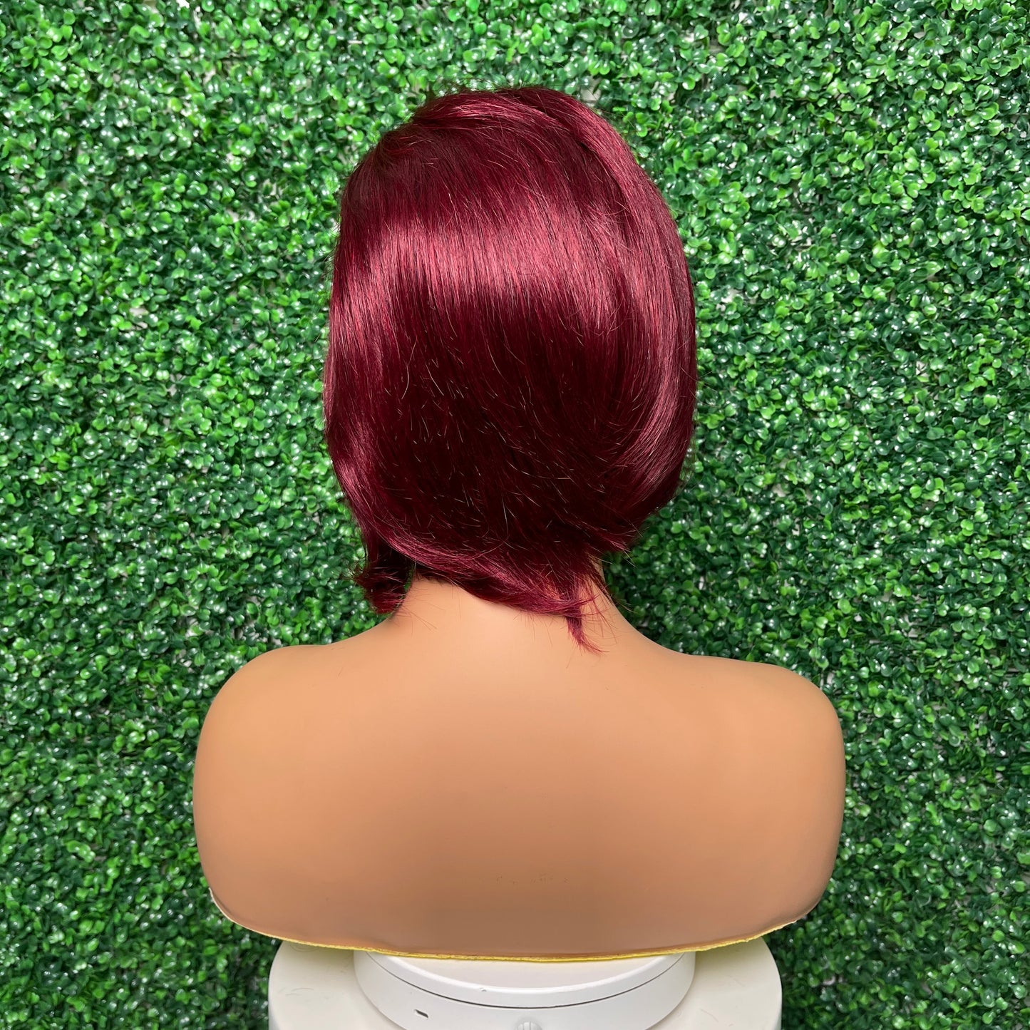 SendeHair Unprocessed Natural Colour 99j 100% Human Raw Hair With 13×4 Front Lace Wig Short Wig