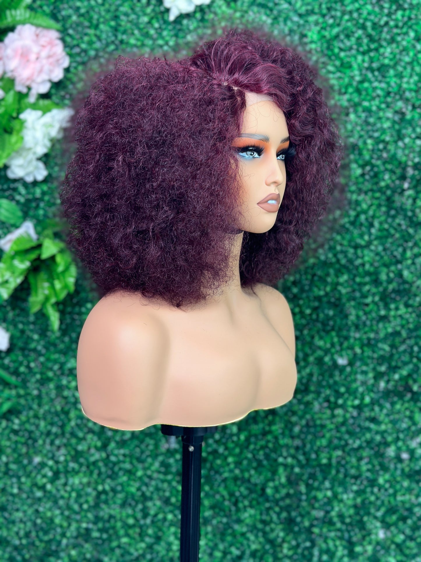 SendeHair Wholesale 180% Density Afro Curl Hair Human Lace Front Raw Virgin Brazilian Unprocessed Cuticle Aligned Lace Human Hair Wig