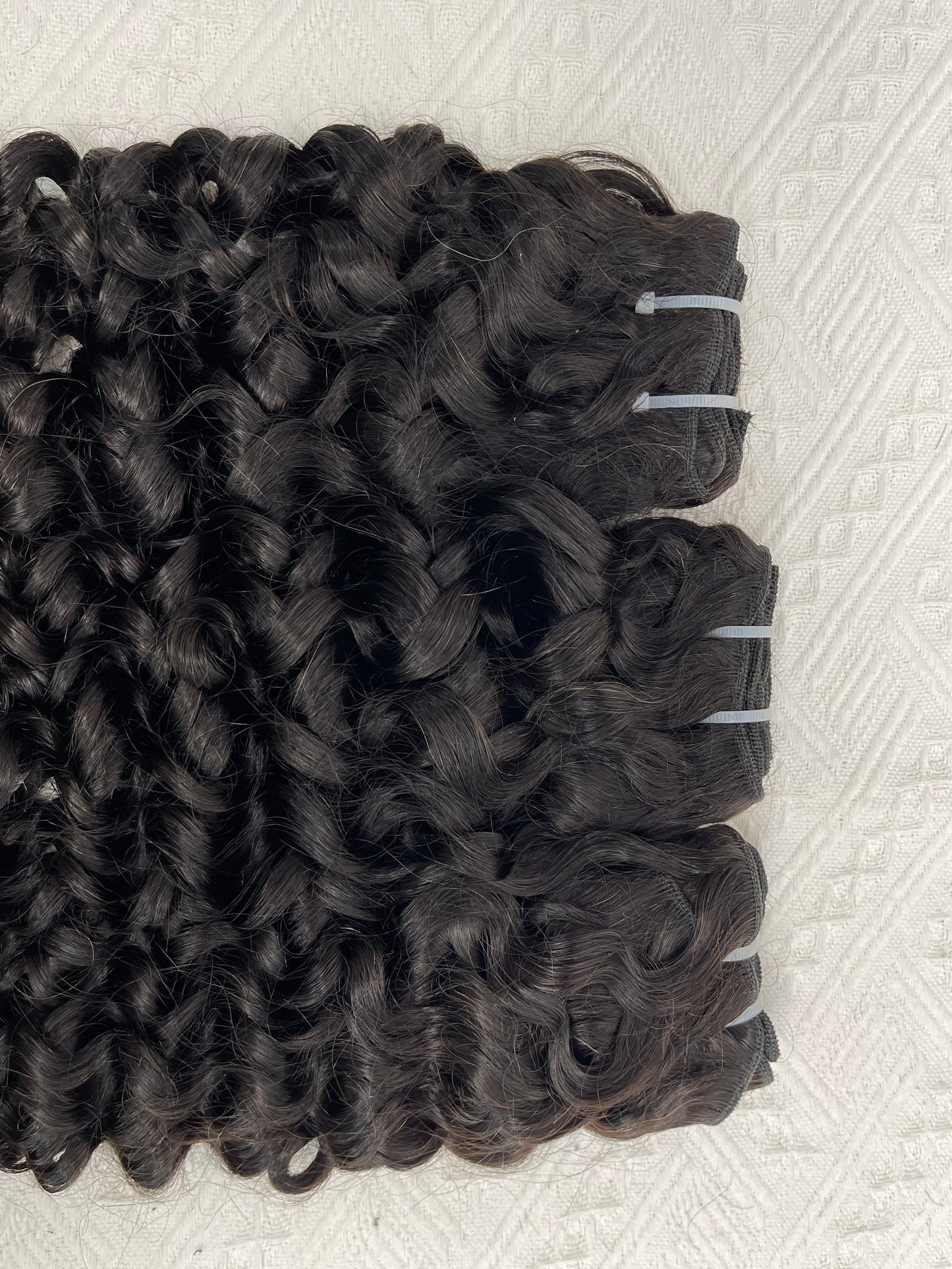 SendeHair Natural Curvature Human Hair Extension 10A/12A 100% Human Hair Bundles Raw Virgin Hairs For Black Women