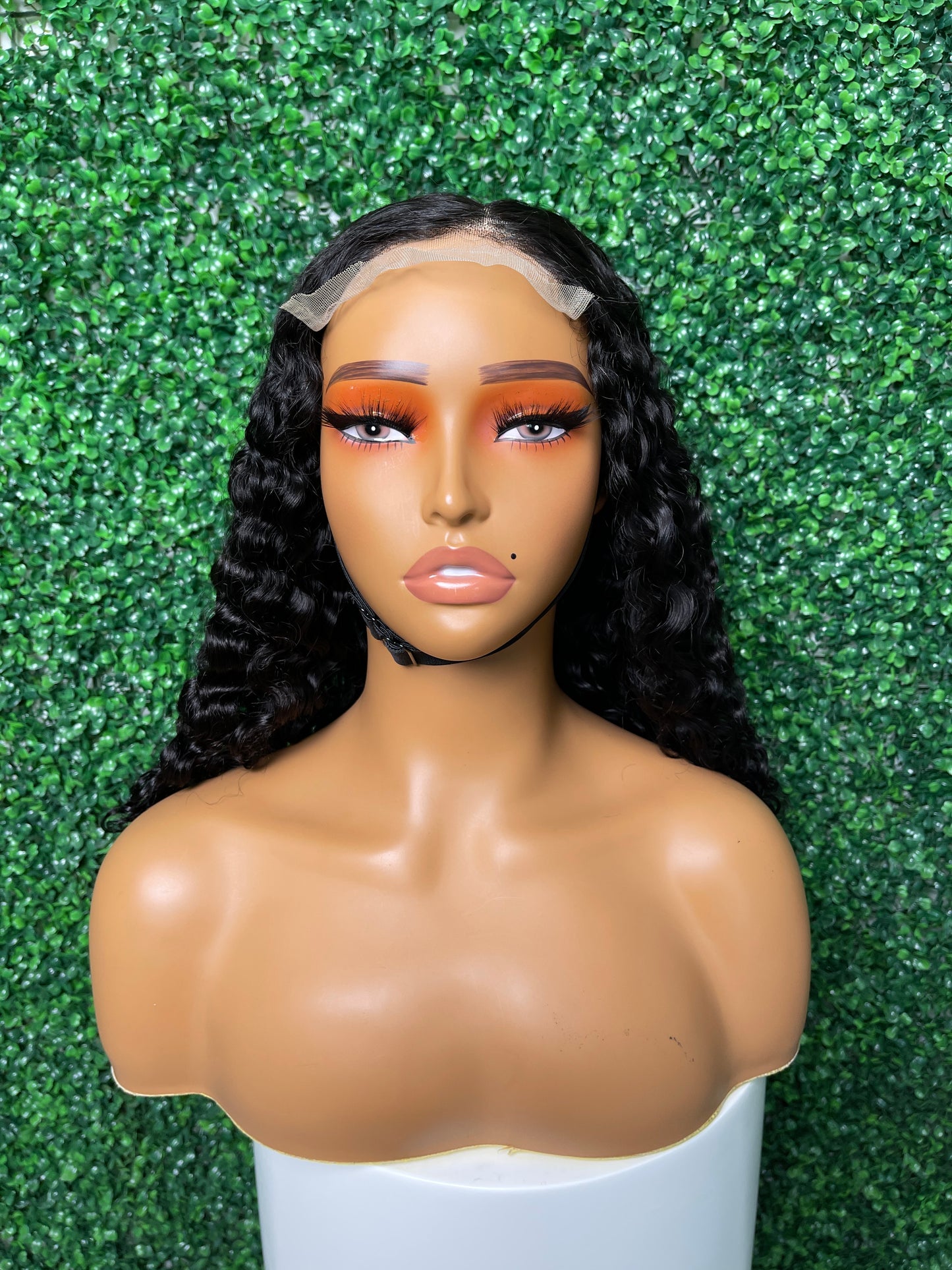 SendeHair Lace Front Wig Water Wave Wholesale Virgin Human Hair Lace Frontal Wigs For Black Women