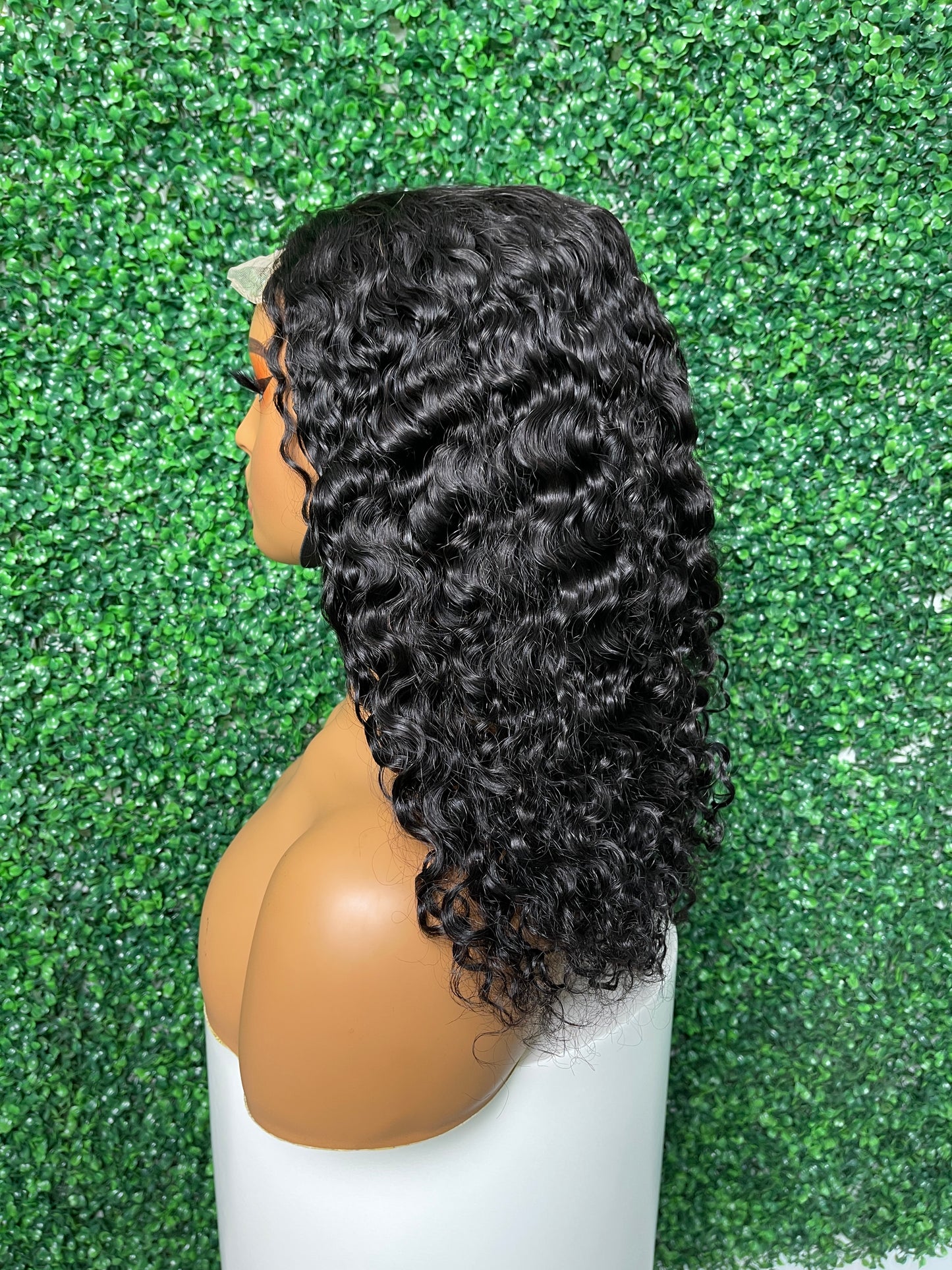 SendeHair Lace Front Wig Water Wave Wholesale Virgin Human Hair Lace Frontal Wigs For Black Women