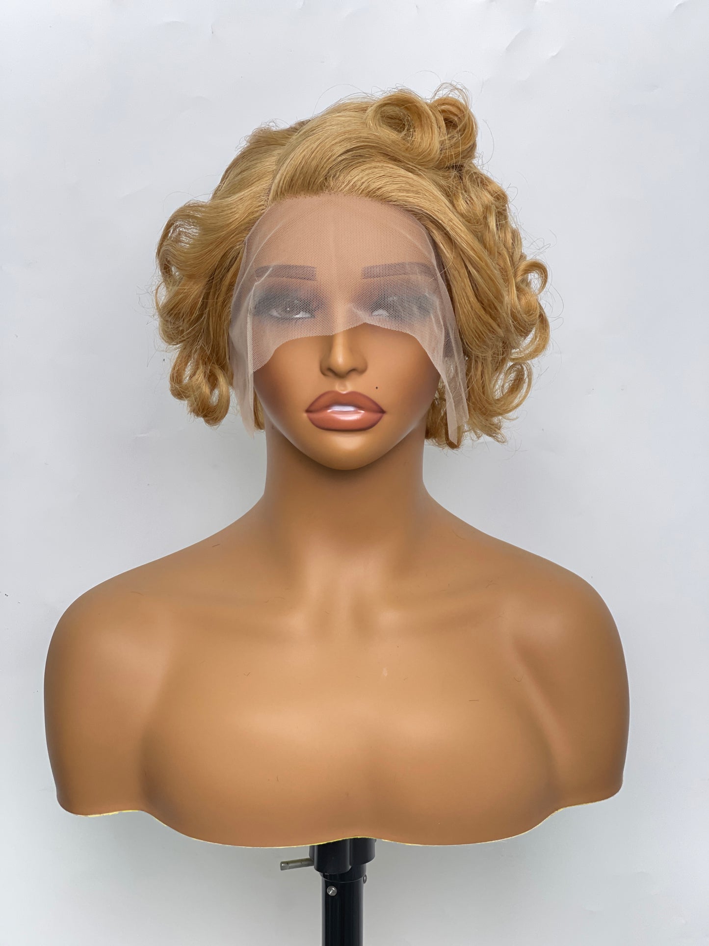 SendeHair Natural Colour Multicolored Unprocessed Orange 100% Human Hair With 13×1T Lace Wig Short Wig