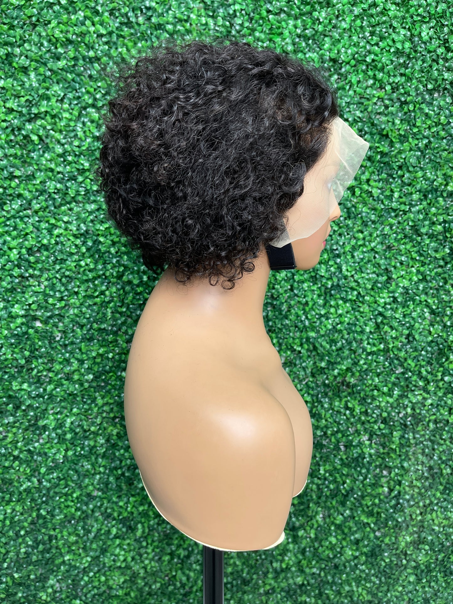 SendeHair Curly No Glue Wig Human Hair HD Lace Wig That Wear Lace Bob Wig Short Curly Hair 180 Density