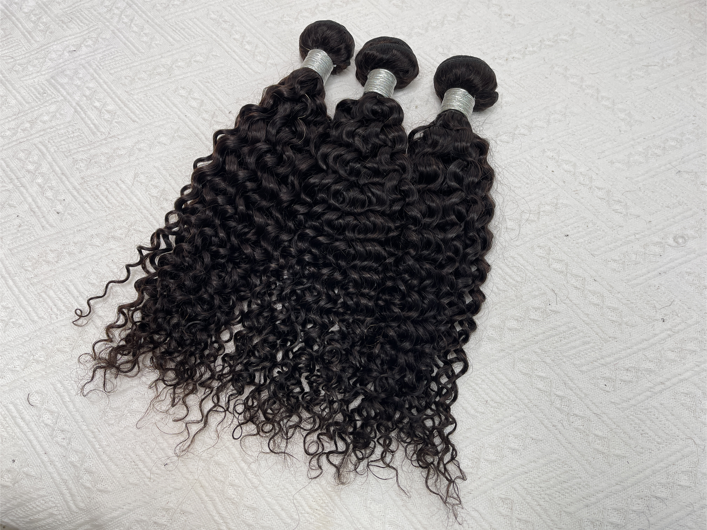 SendeHair Human Hair Extension Curly 8A/9A 100% Human Hair Bundles Raw Virgin Hairs For Black Women