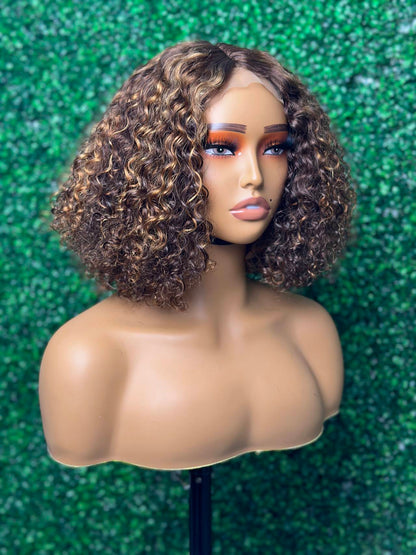 SendeHair Vendors Wholesale 10A 12A Grade Short Curly Bob Wig Brazilian 100% Human Hair T Part Lace Front Wigs For Women